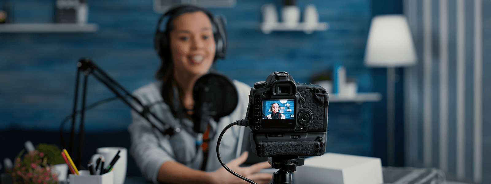 2024 Media Trends: AI Impact & Digital Evolution Unveiled